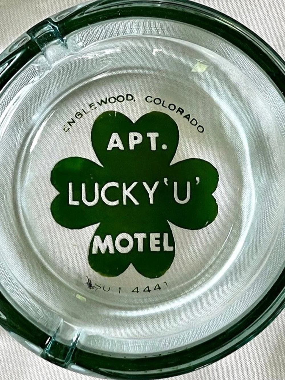 Vintage Motel Advertising Ashtray – Lucky ‘U’ Englewood CO – Mid‑Century Glass